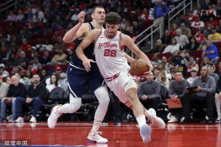 尤其是在对 尤其是在对